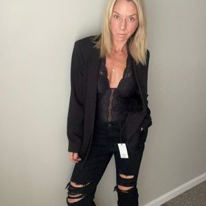 NWT Judy Blue Black Distressed Boyfriend Jean-28